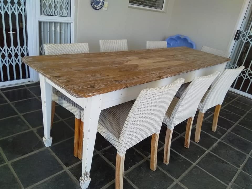 Patio table