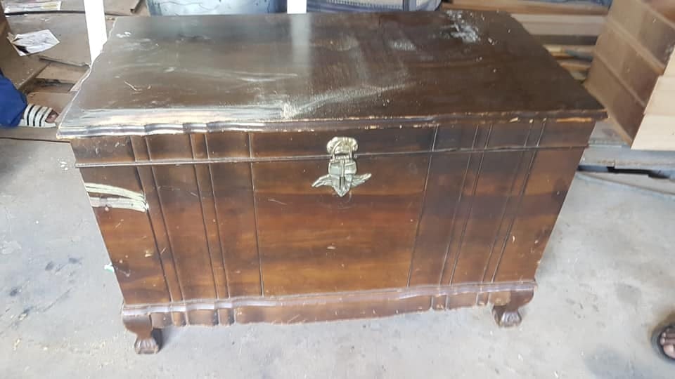 Rhodesian chest — before restoration