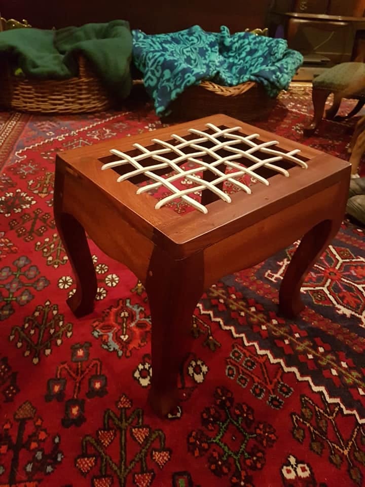 Riempie chair